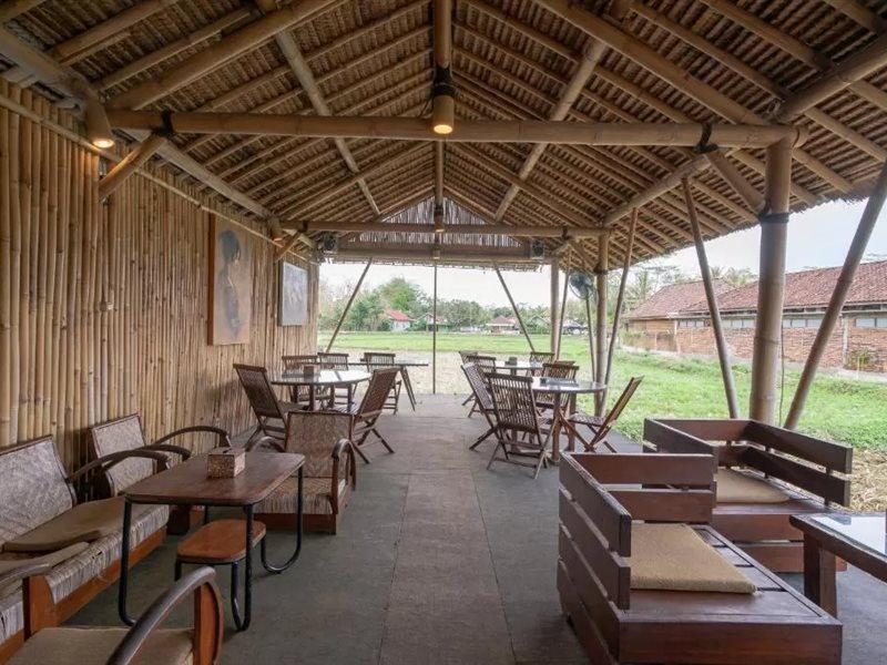 Muntilan Oyo 2380 Alea Guesthouse מראה חיצוני תמונה